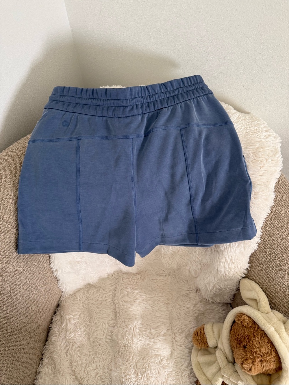 lululemon athletica Slate Blue Athletic Shorts - Picture 3 of 3